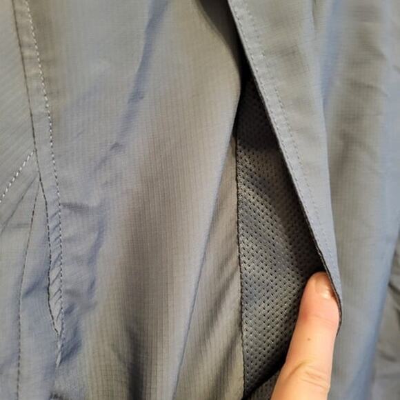 Duluth Trading Co  Men's short sleeve  blue   size 2XL Tall - Picture 7 of 8